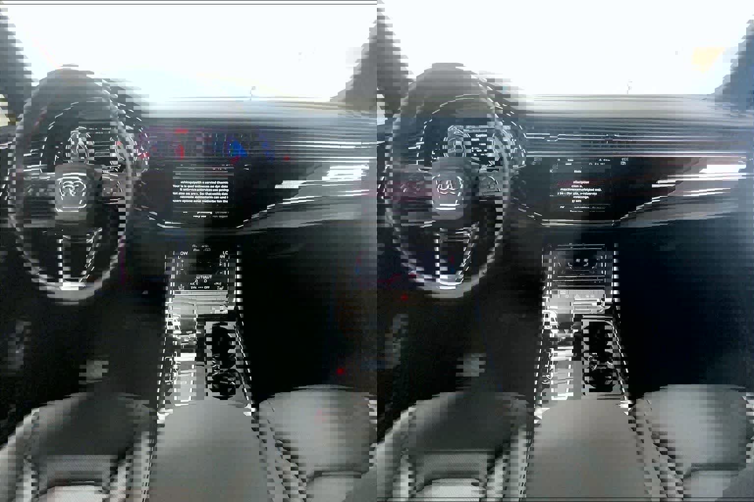 Used 2023 Audi Q7 3.0T Premium Plus w/ Premium Plus Package image 8