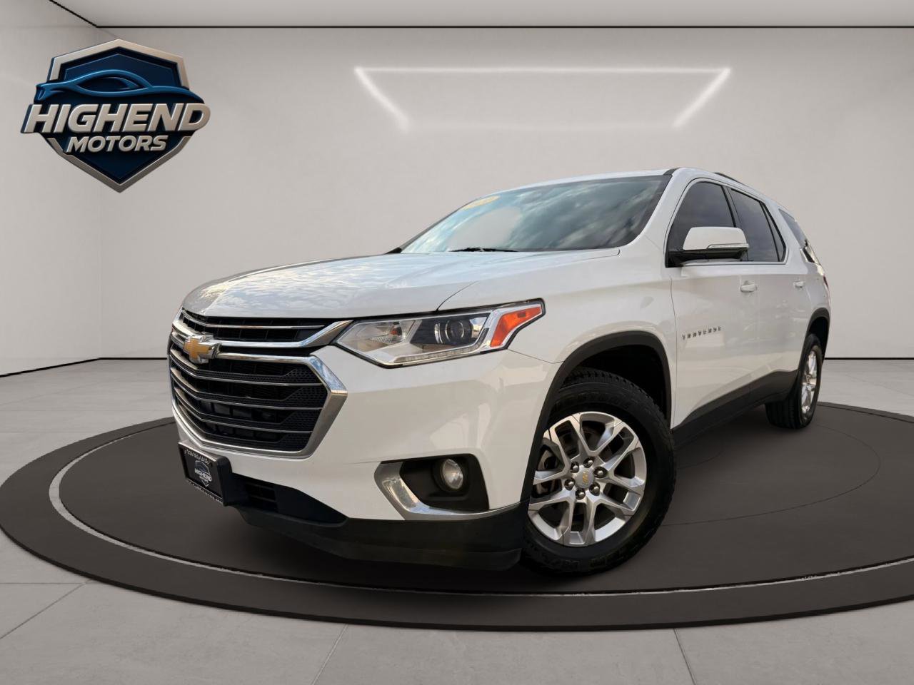 Used 2020 Chevrolet Traverse LT w/ Driver Confidence II Package image 2