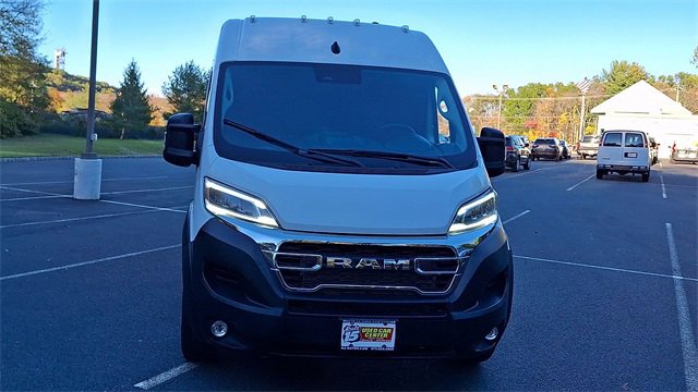 Used 2025 RAM ProMaster 3500 w/ Quick Order Package 22G SLT image 3