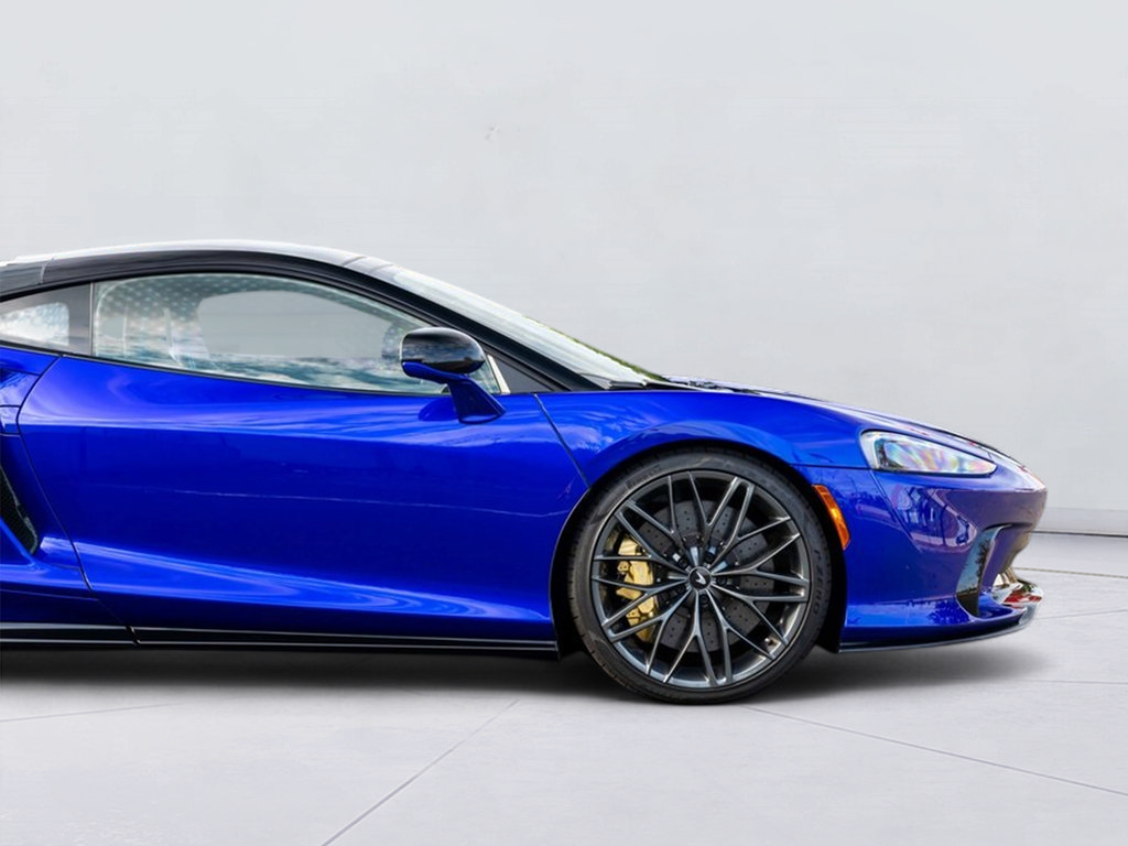 New 2025 McLaren GTS RWD image 28