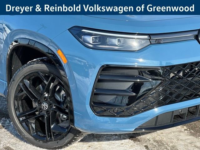 New 2026 Volkswagen Tiguan SE R-Line image 10