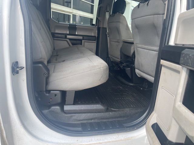 Used 2017 Ford F550 4x4 Crew Cab Super Duty image 19