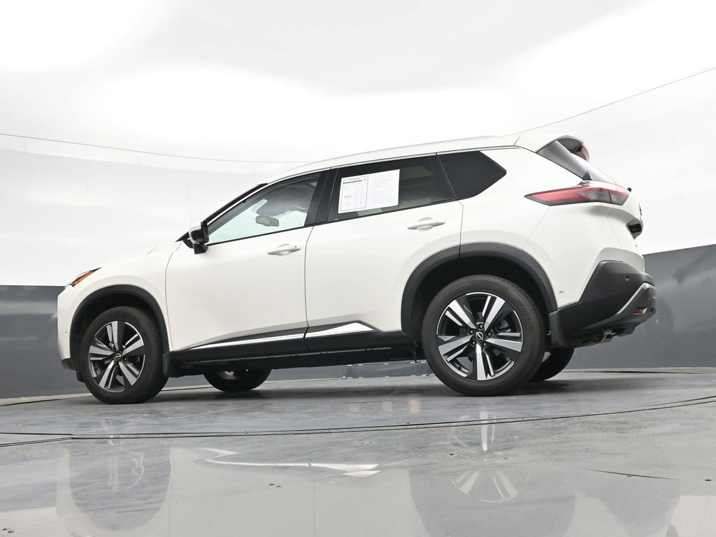 Used 2023 Nissan Rogue SL w/ SL Premium Package FWD image 39