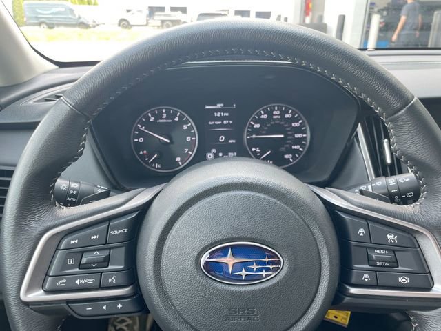 Certified 2025 Subaru Outback Premium w/ Popular Package #1A AWD/4WD image 20