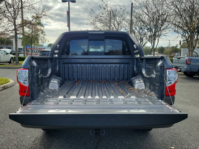 Used 2024 Nissan Titan SV w/ SV Convenience Package image 11