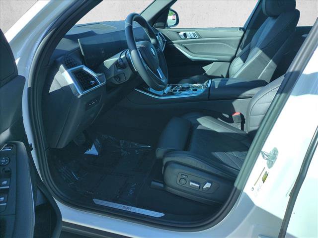 Used 2024 BMW X5 sDrive40i RWD image 17