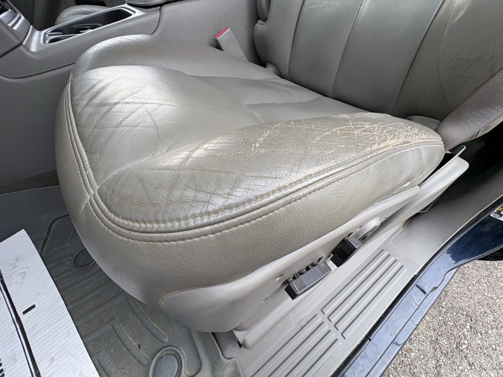 Used 2005 Chevrolet Silverado 3500 LT w/ Heavy-Duty Power Package image 42