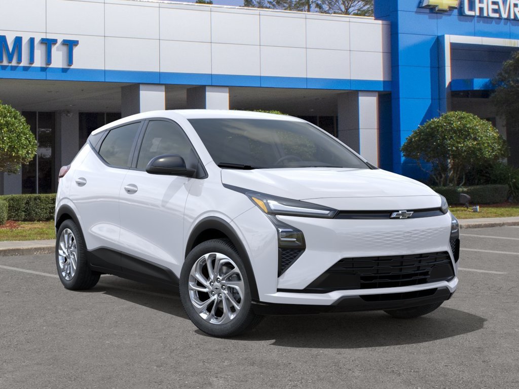 New 2027 Chevrolet Bolt LT FWD image 7