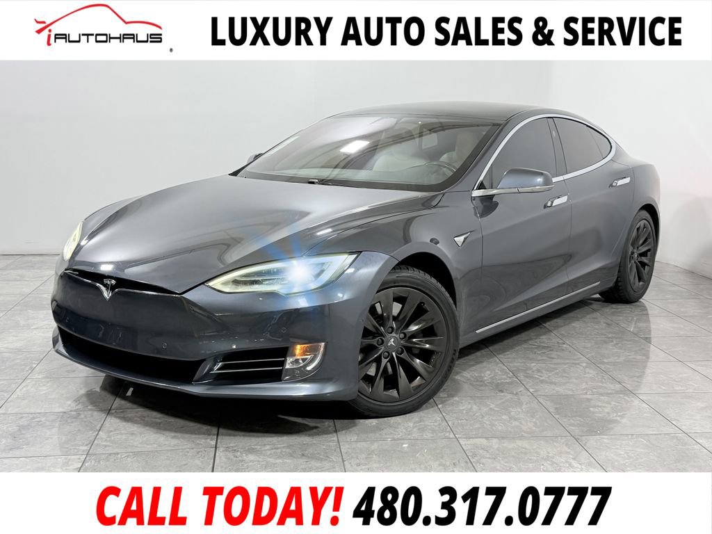 Used 2020 Tesla Model S Long Range Plus image 1