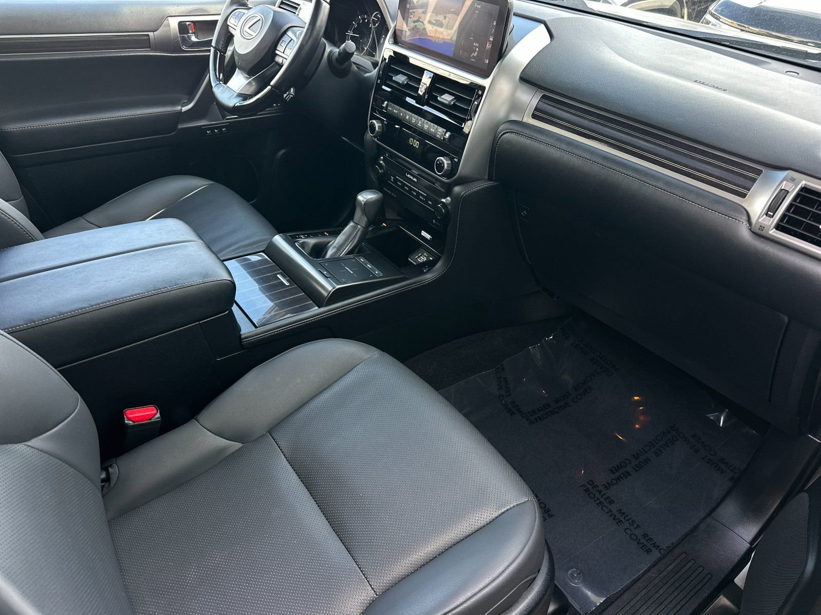 Used 2023 Lexus GX 460 Premium w/ Premium Package image 17