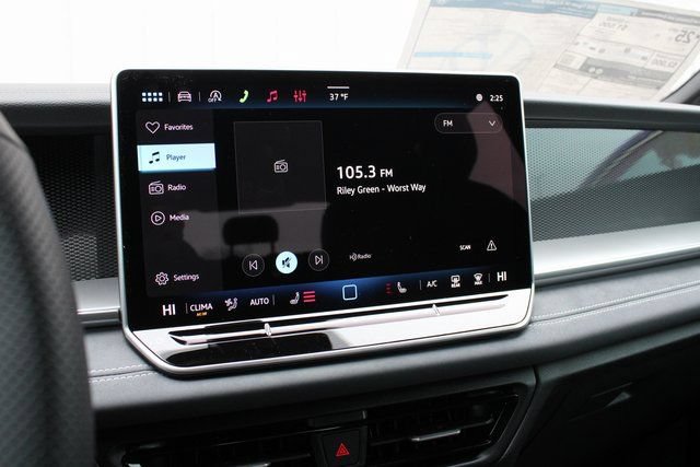 New 2026 Volkswagen Tiguan SE R-Line AWD/4WD image 14
