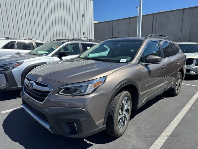 Used 2022 Subaru Outback Limited image 1
