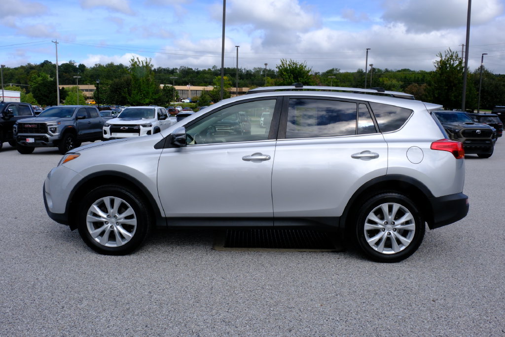 Used 2013 Toyota RAV4 Limited AWD/4WD image 6