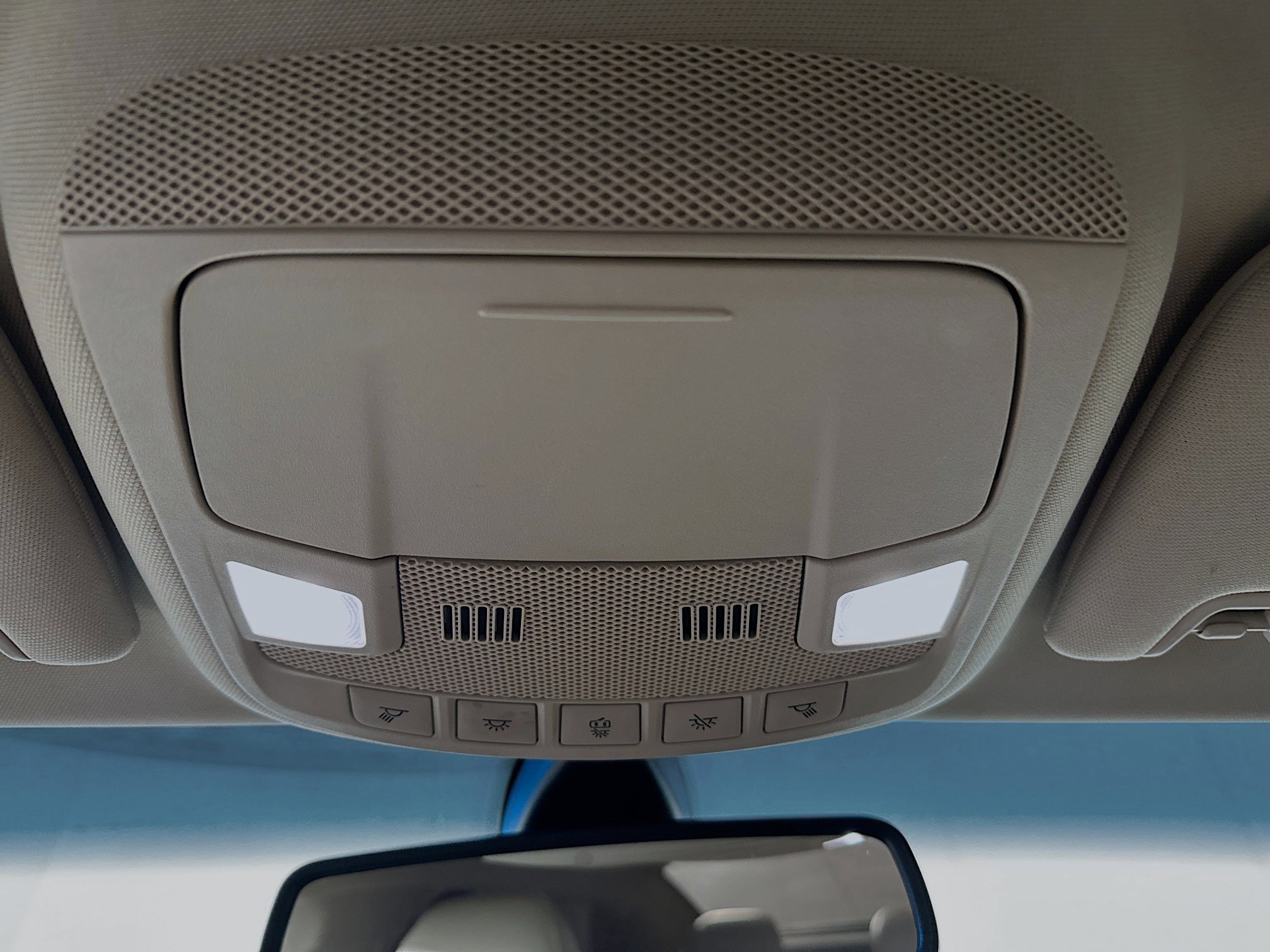 Used 2019 Lincoln MKZ Premiere image 18