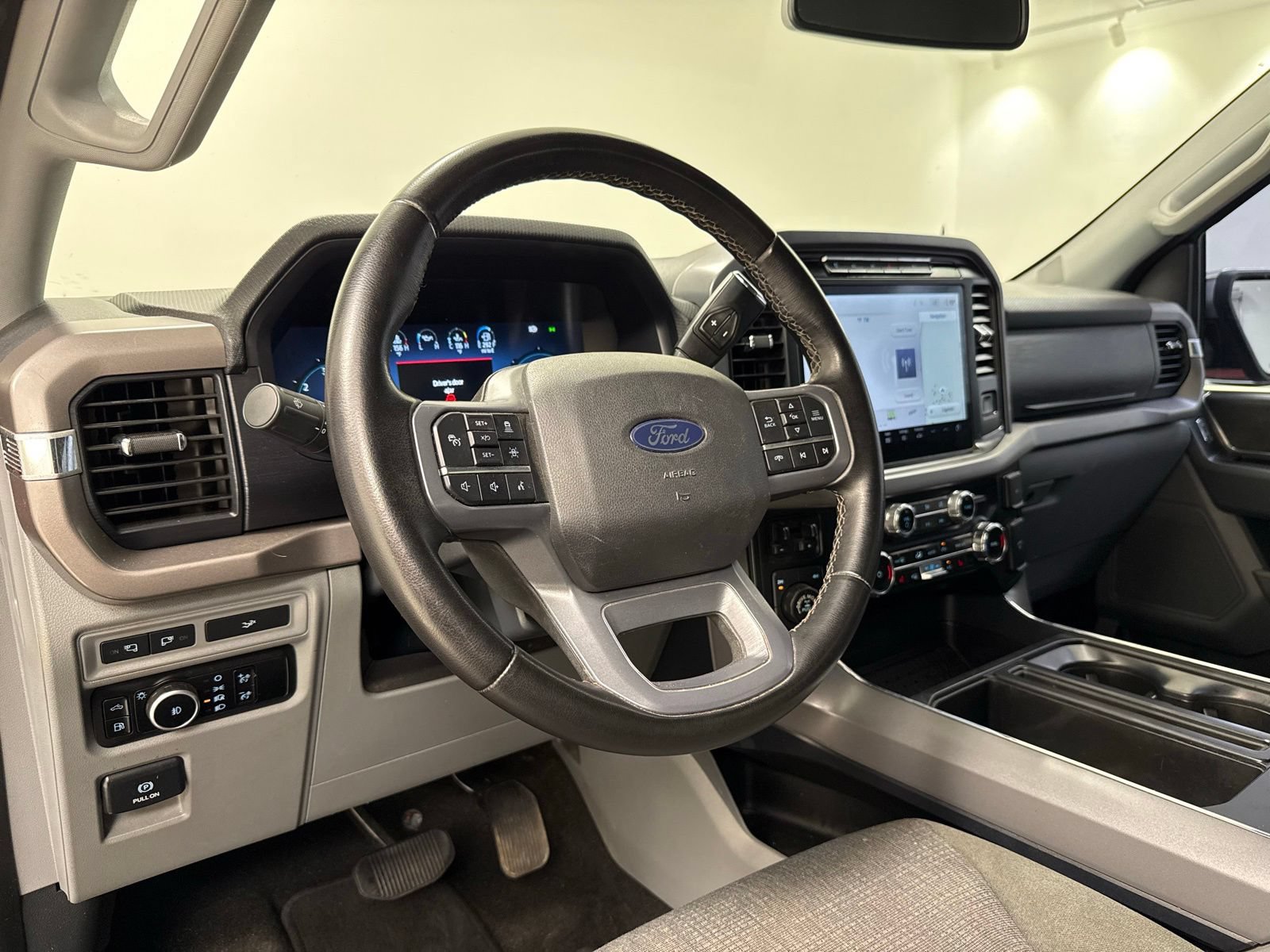 Used 2024 Ford F150 XLT w/ Equipment Group 302A MID AWD/4WD image 16