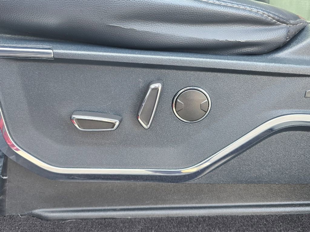 Used 2021 Ford F150 Lariat image 18