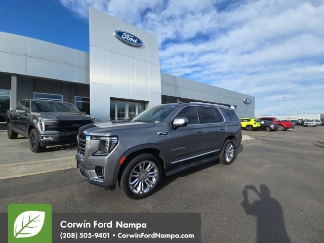 Used 2021 GMC Yukon SLT w/ SLT Luxury Plus Package