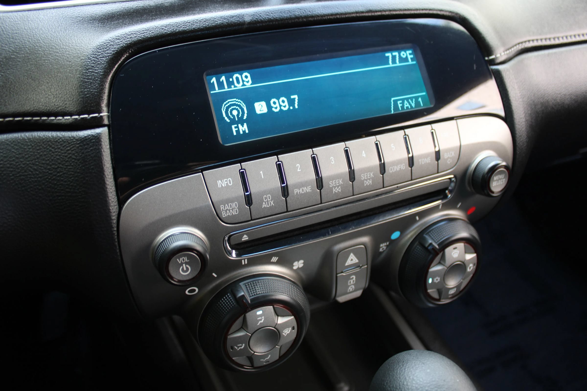 Used 2015 Chevrolet Camaro LS RWD image 14