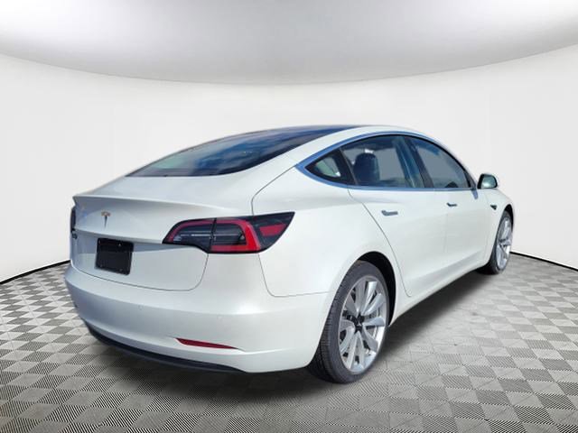 Used 2020 Tesla Model 3 Standard Range Plus image 9