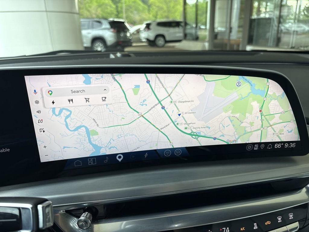 Certified 2023 Cadillac Lyriq 2WD image 14