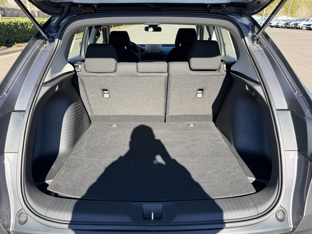 Used 2025 Honda HR-V LX image 11