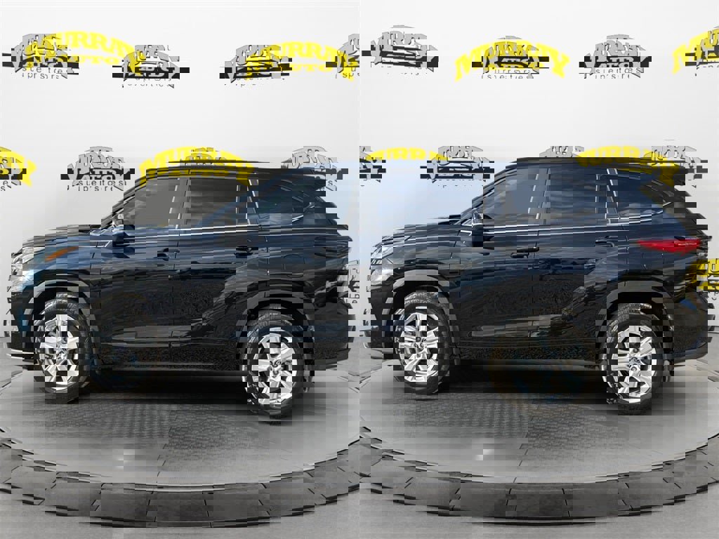 Used 2023 Toyota Highlander Platinum image 2