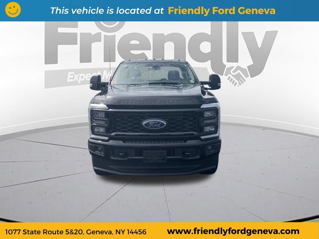 Used 2025 Ford F350 XL w/ STX Appearance Package AWD/4WD image 2