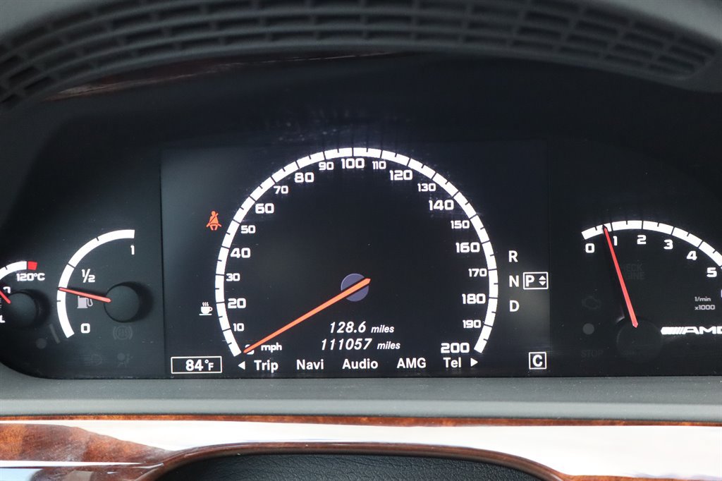 Used 2010 Mercedes-Benz S 63 AMG image 40
