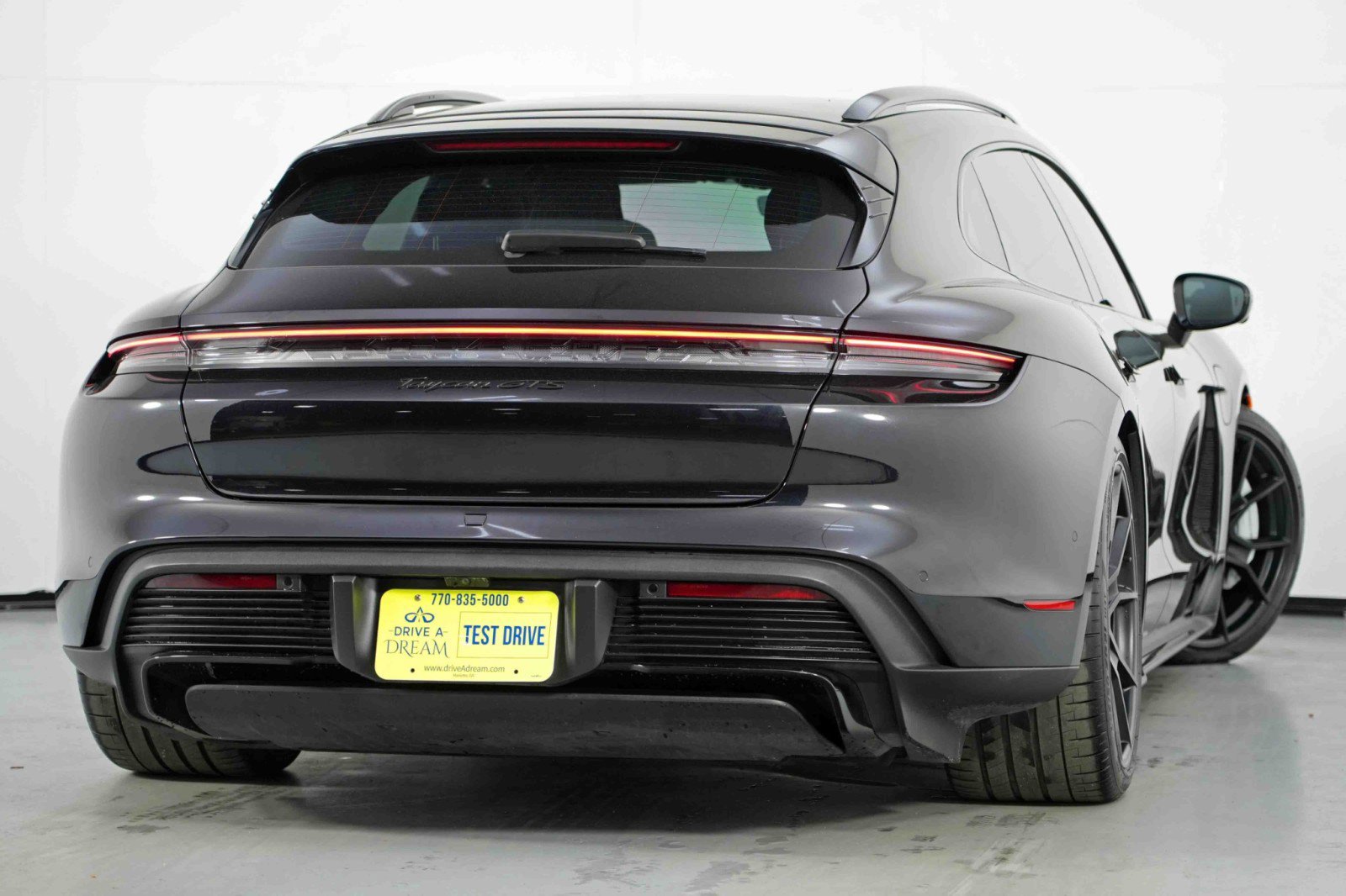 Used 2023 Porsche Taycan GTS AWD/4WD image 5