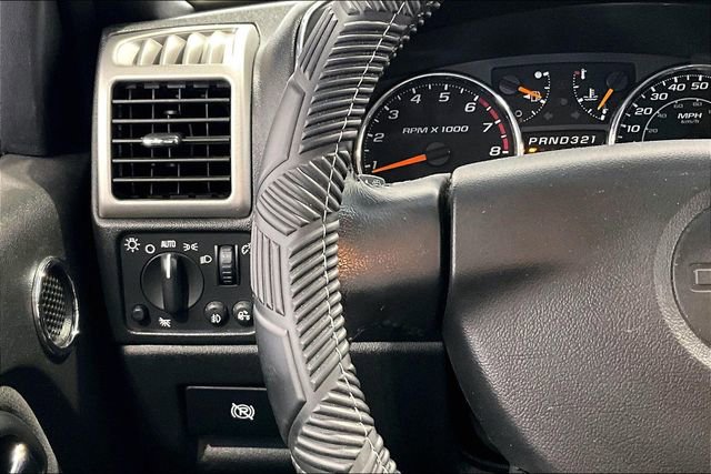 Used 2008 GMC Canyon SLE w/ Glass Package RWD image 12