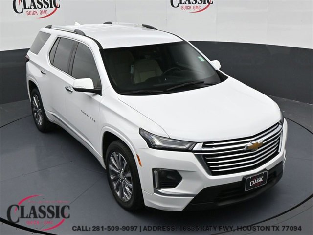 Used 2022 Chevrolet Traverse Premier image 1