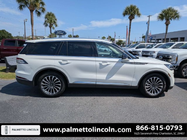 Certified 2022 Lincoln Aviator Reserve RWD image 3