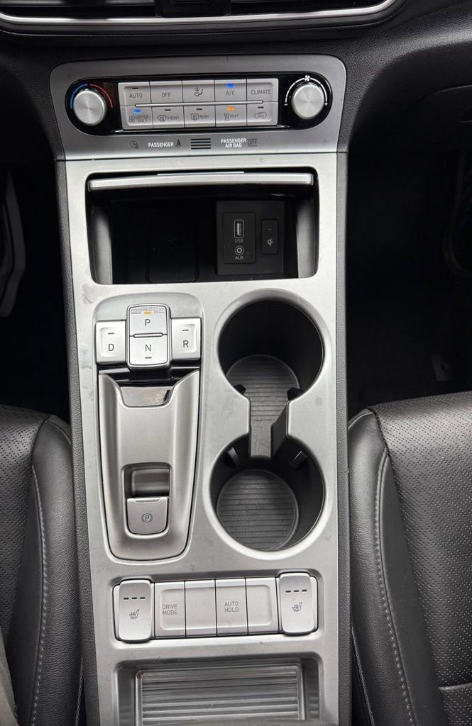 Used 2020 Hyundai Kona Limited w/ Cargo Package image 26