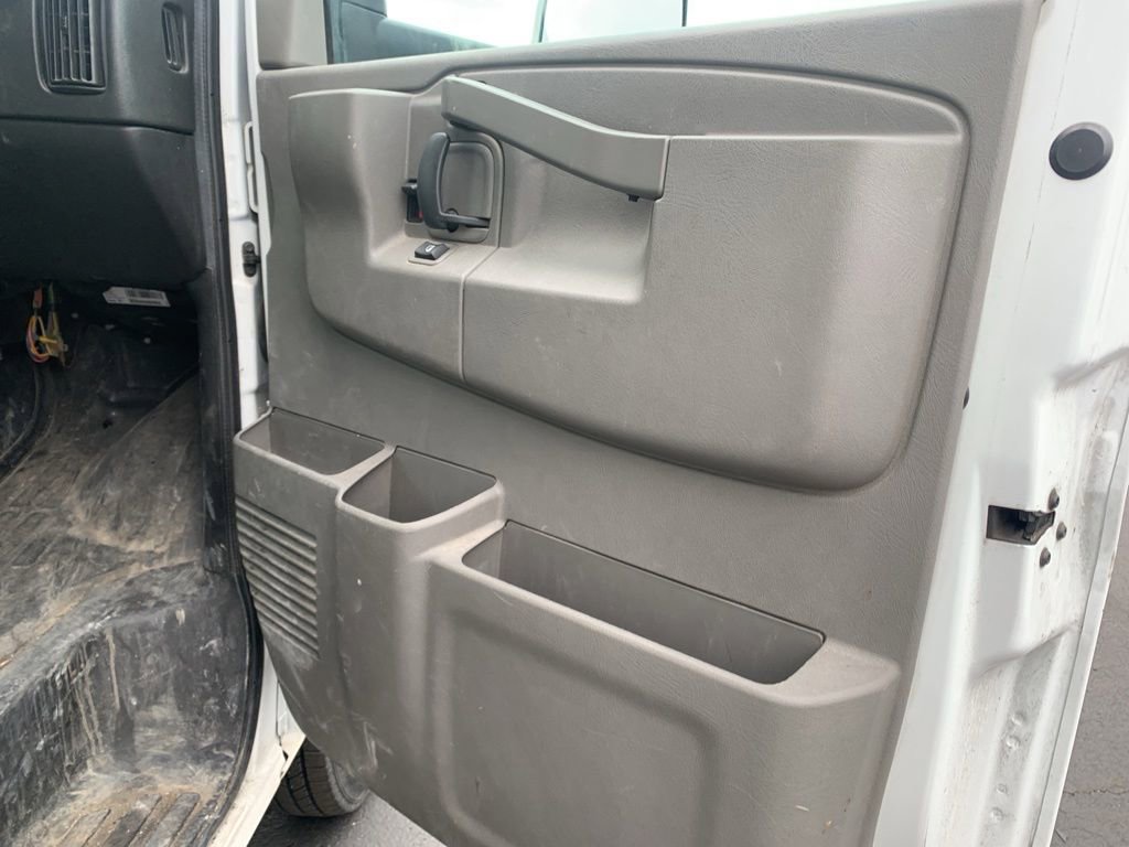 Used 2021 Chevrolet Express 3500 w/ Power Convenience Package RWD image 22