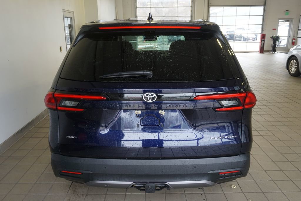 Used 2024 Toyota Grand Highlander Platinum image 18