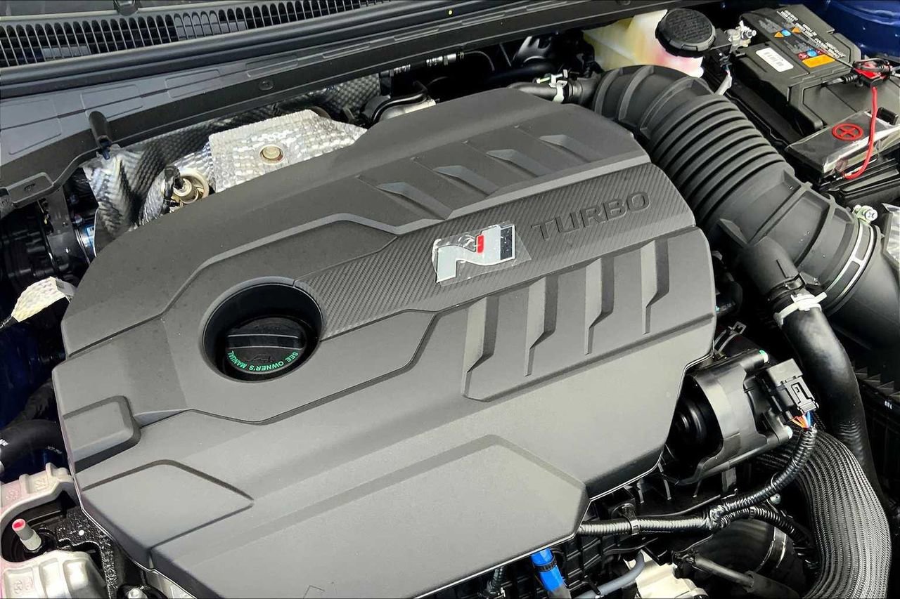 New 2025 Hyundai Elantra N image 17