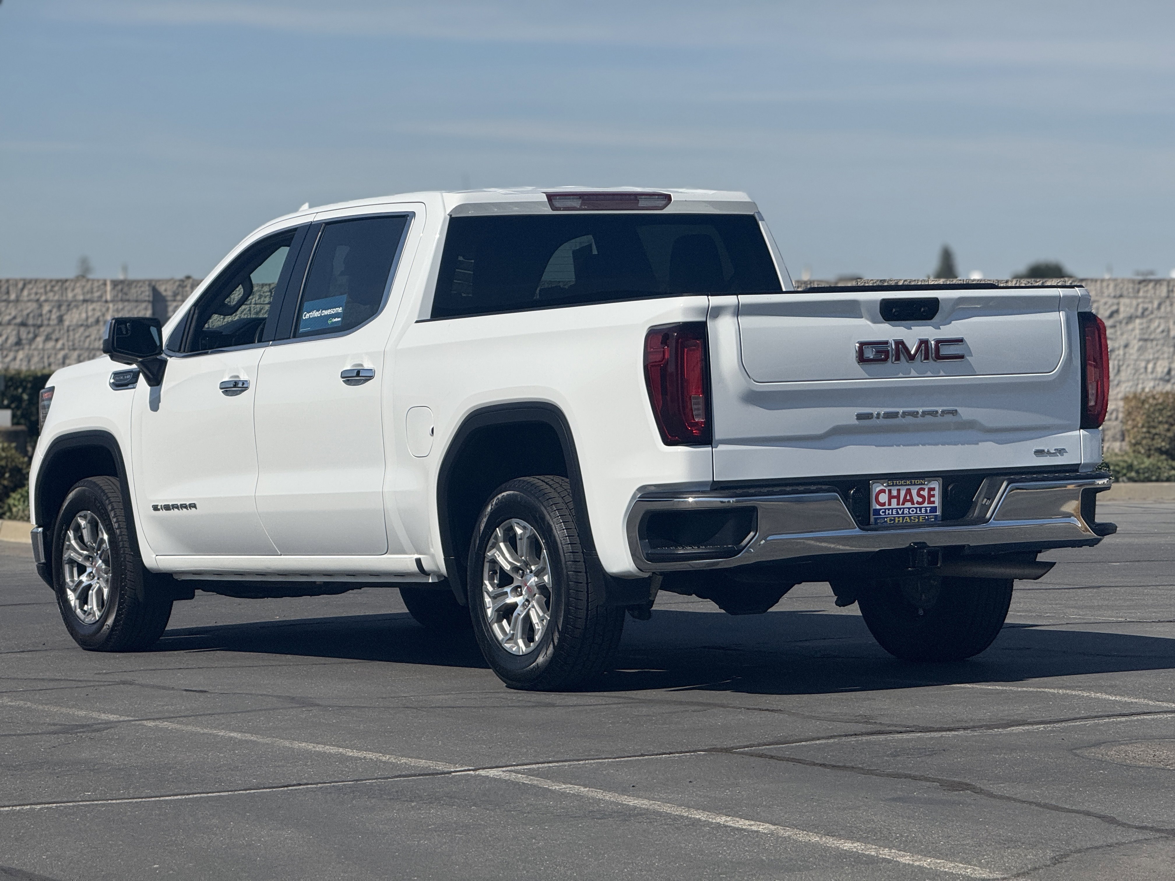 Certified 2024 GMC Sierra 1500 SLT image 4
