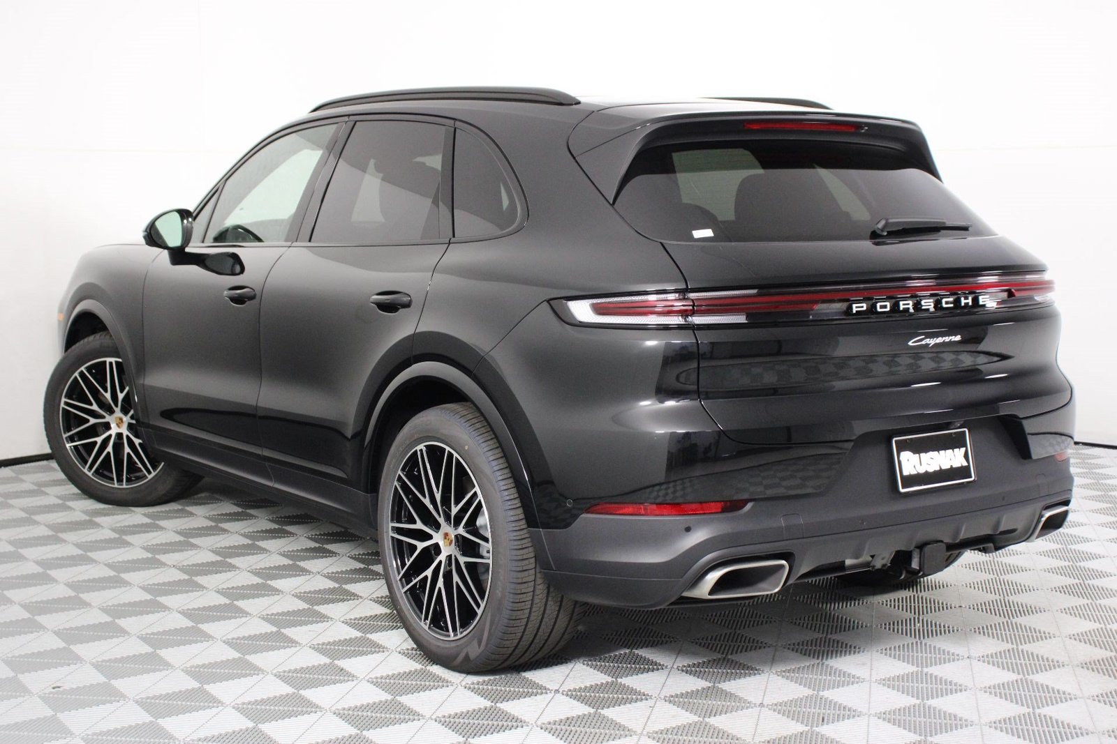 New 2026 Porsche Cayenne AWD/4WD image 3