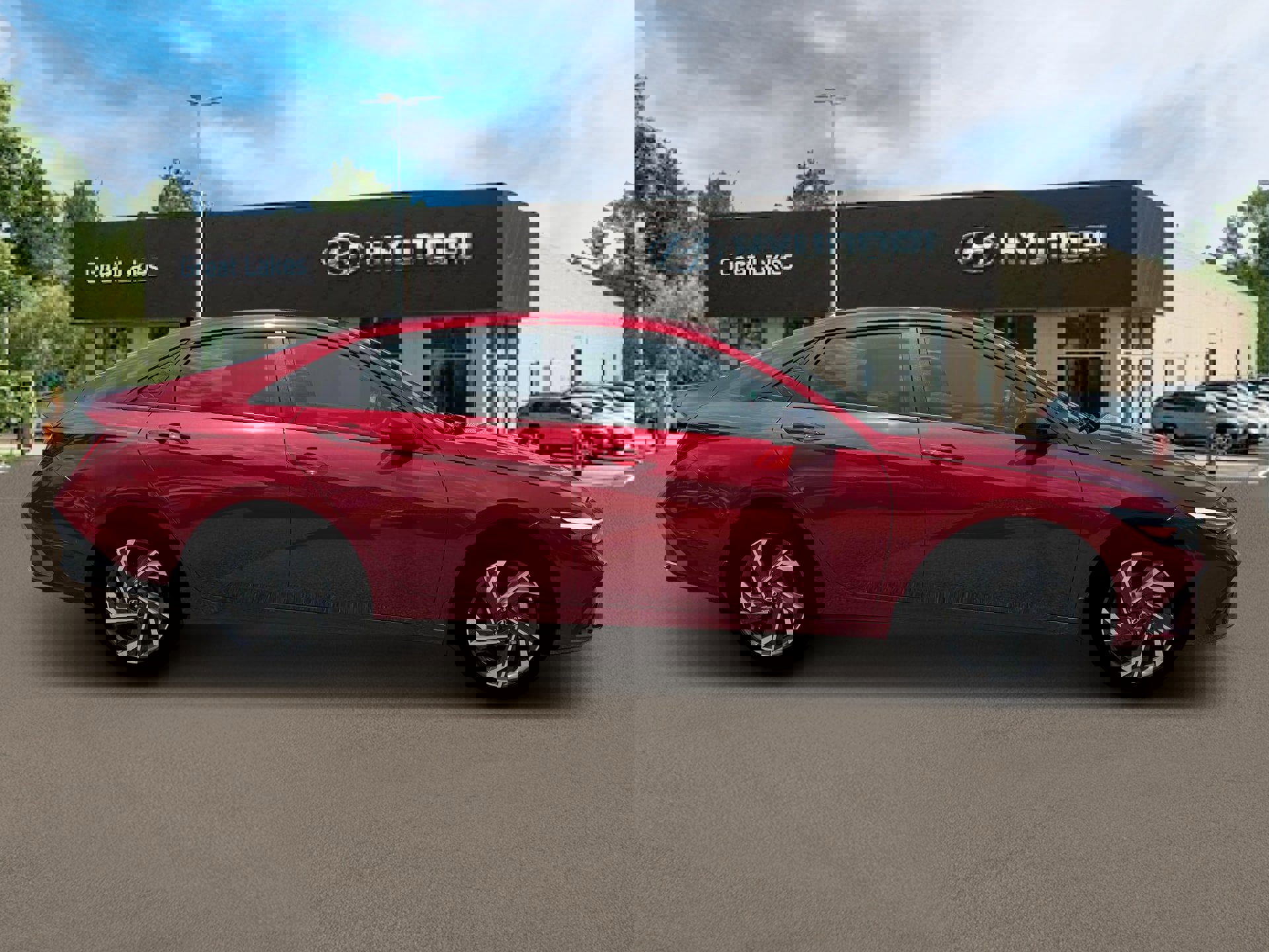 New 2025 Hyundai Elantra SEL image 4