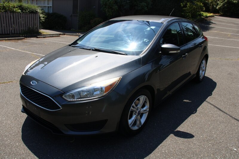 Used 2018 Ford Focus SE w/ Cold Weather Package