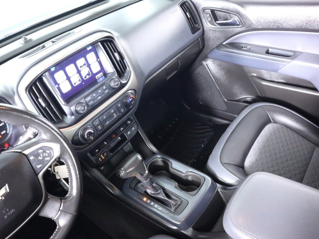 Used 2018 Chevrolet Colorado Z71 AWD/4WD image 31