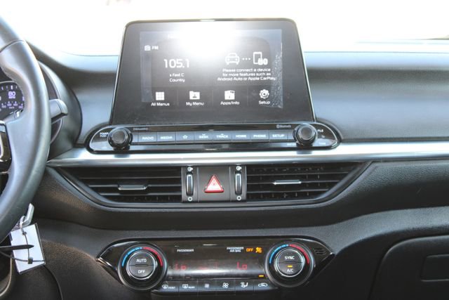 Used 2019 Kia Forte S w/ S Premium Package image 16