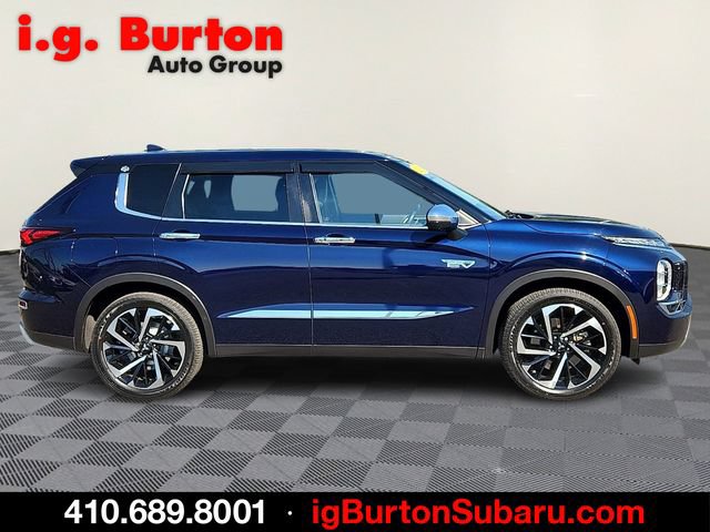 Used 2023 Mitsubishi Outlander SE AWD/4WD image 7