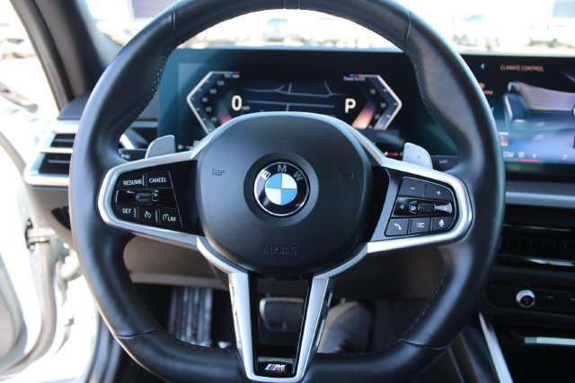Used 2026 BMW 330i xDrive Sedan AWD/4WD image 16