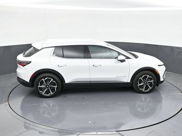 New 2026 Chevrolet Equinox EV LT FWD image 52
