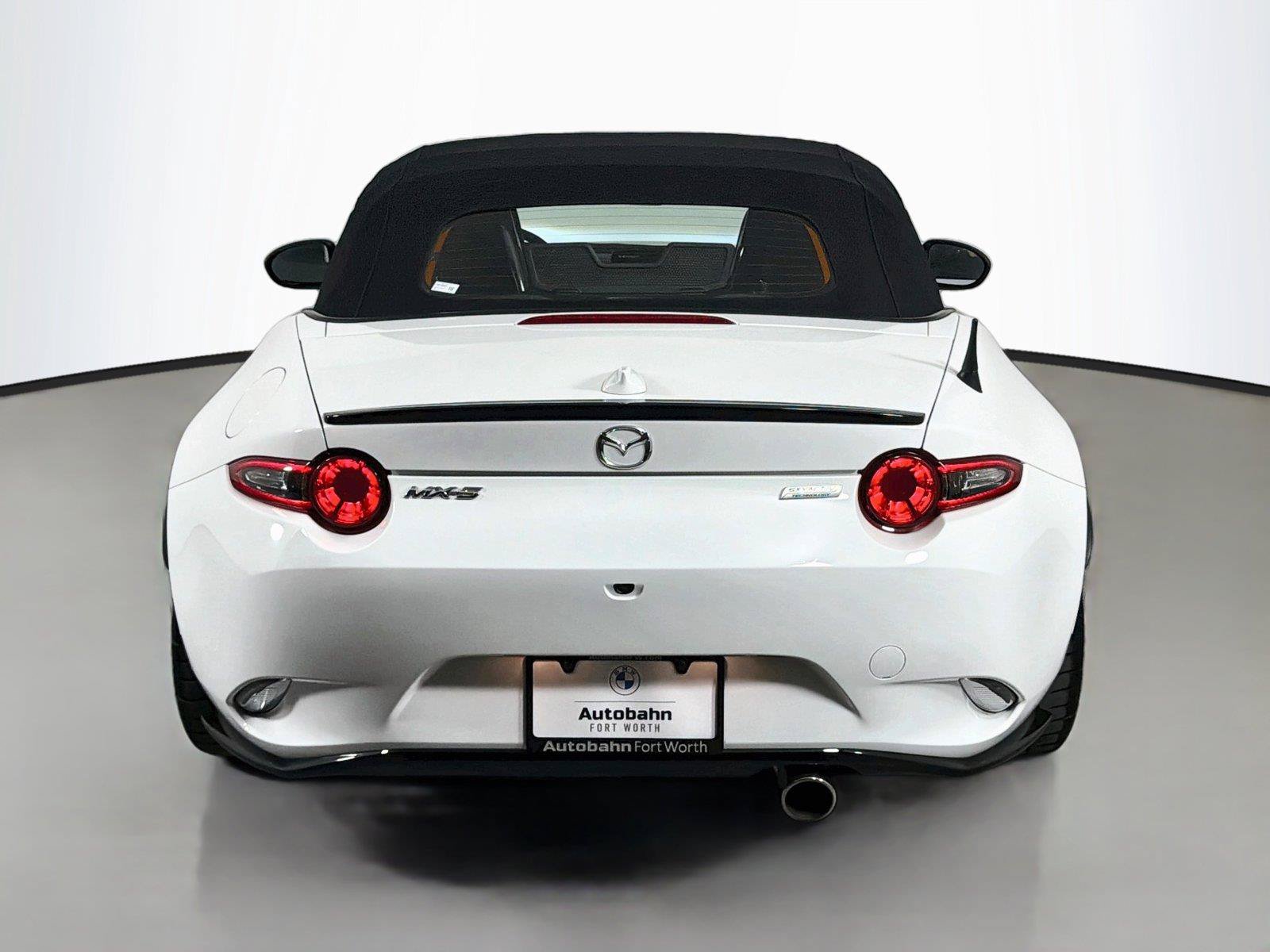 Used 2019 MAZDA MX-5 Miata Club w/ Brembo/BBS Recaro Package RWD image 6