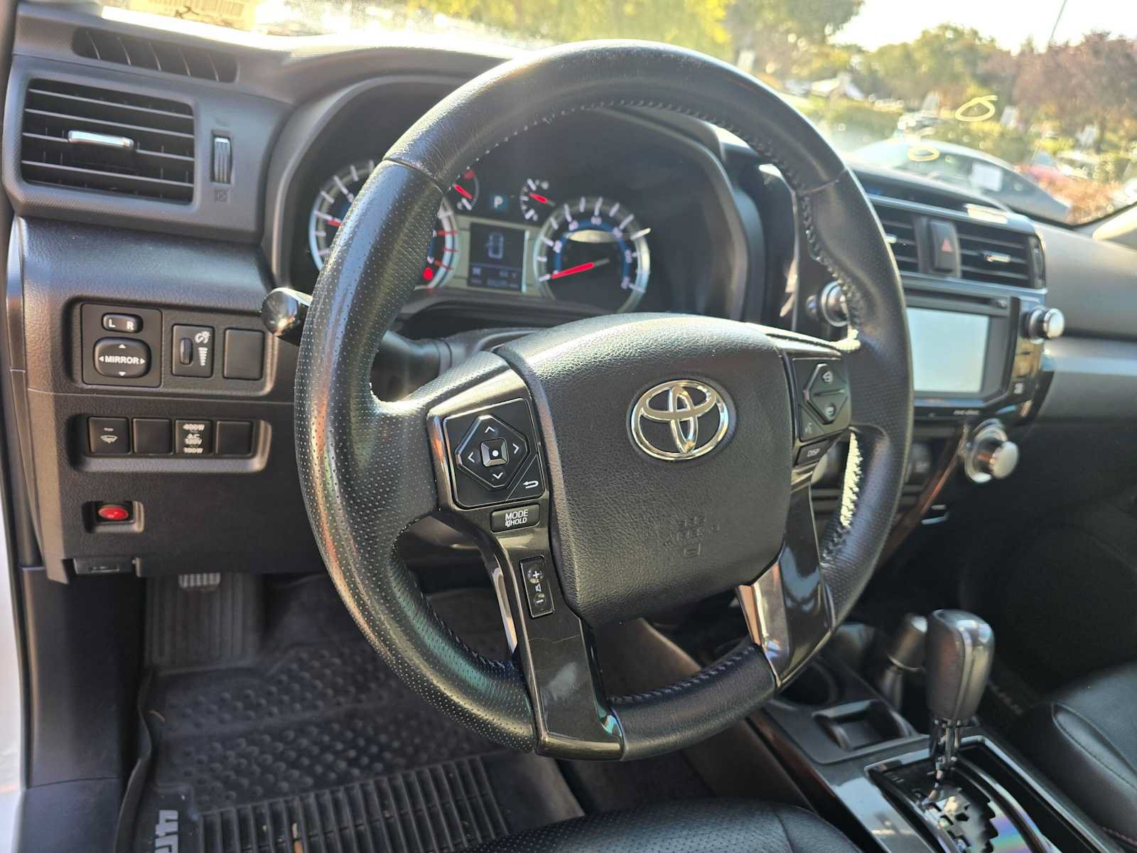 Used 2016 Toyota 4Runner Trail AWD/4WD image 24
