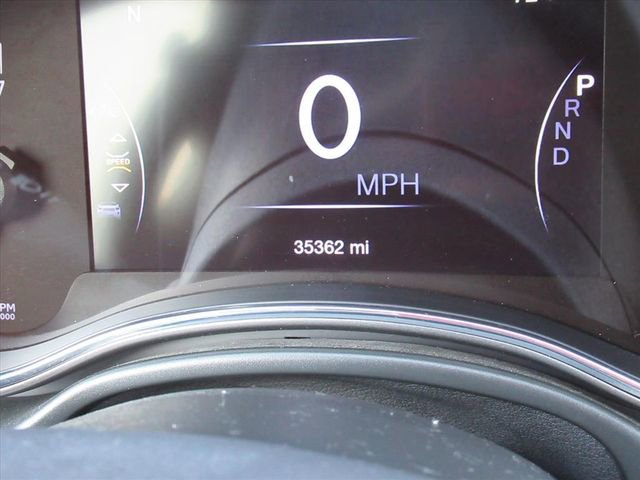 Used 2021 Jeep Grand Cherokee Laredo X image 29