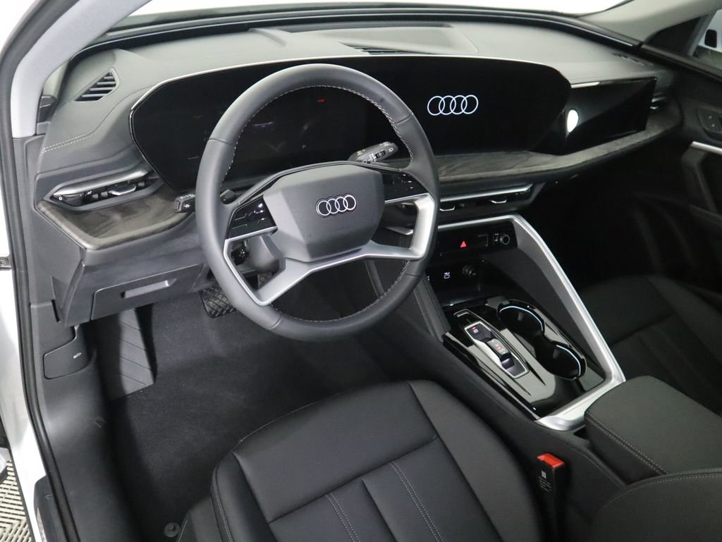 Used 2025 Audi Q5 Premium w/ Convenience Package AWD/4WD image 10