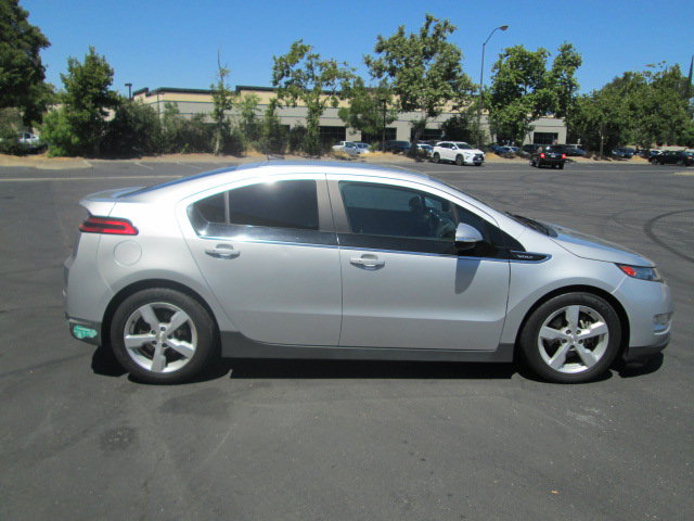 Used 2014 Chevrolet Volt Premium w/ Premium Trim Package FWD image 7